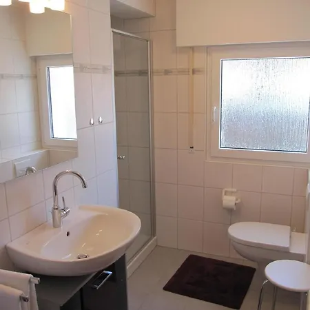 Komfortable Mit Balkon Und Blick Ins Gruene In Der Naehe Von Willingen Und Winterberg 아파트 *